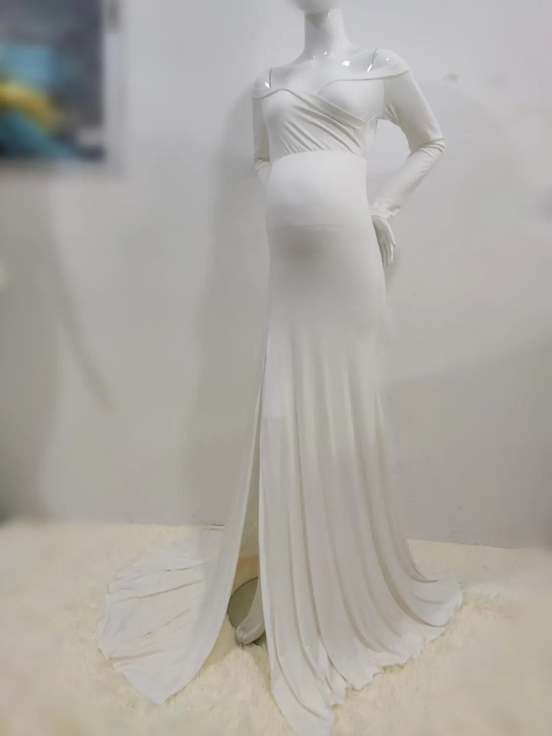 Maxi Gown Maternity Dresses For Photoshoot by Baby Minaj Cruz