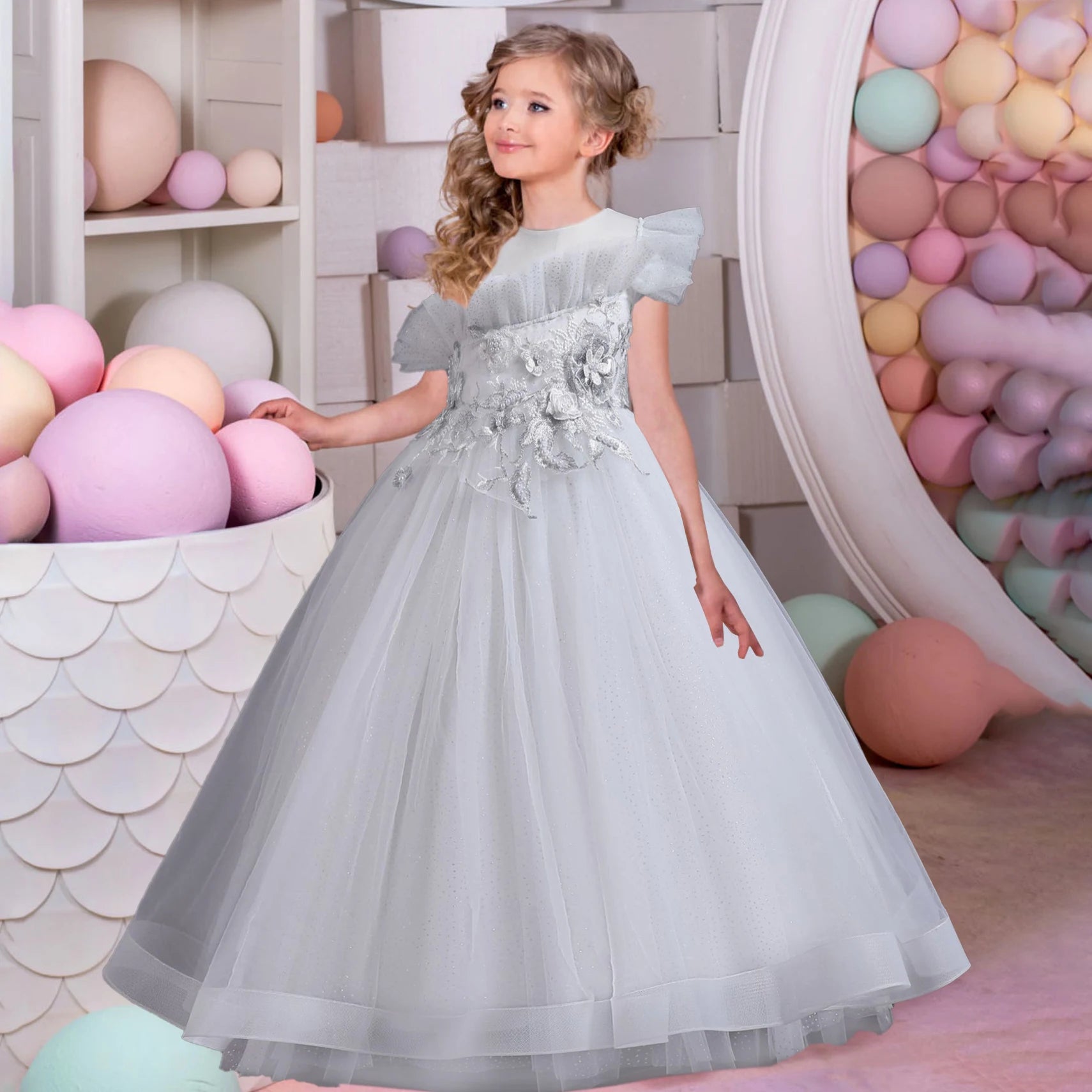 Tulle Flower Girl Dress with floral embroidery white by Baby Minaj Cruz